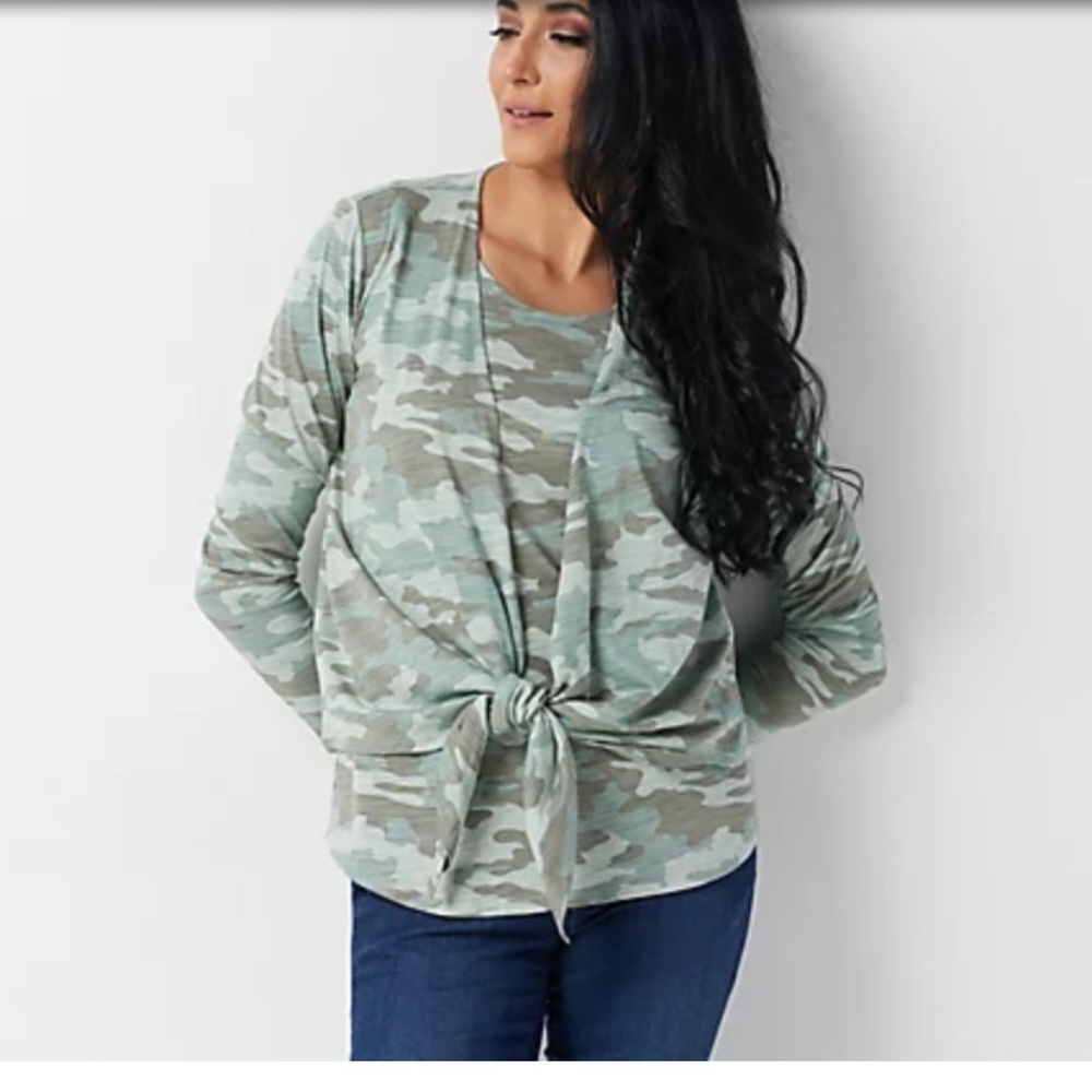 Belle by Kim Gravel Printed Slub Knit Shrug and Tank Set in Camo - Size …